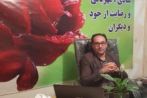 شهید سپهبد قاسم سلیمانی؛ نماد جبهه مقاومت بوده و خواهد بود&lrm;