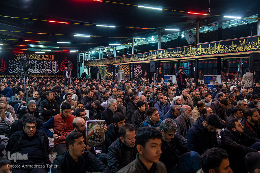 مراسم بزرگداشت شهید قاسم سلیمانی و احمد کاظمی