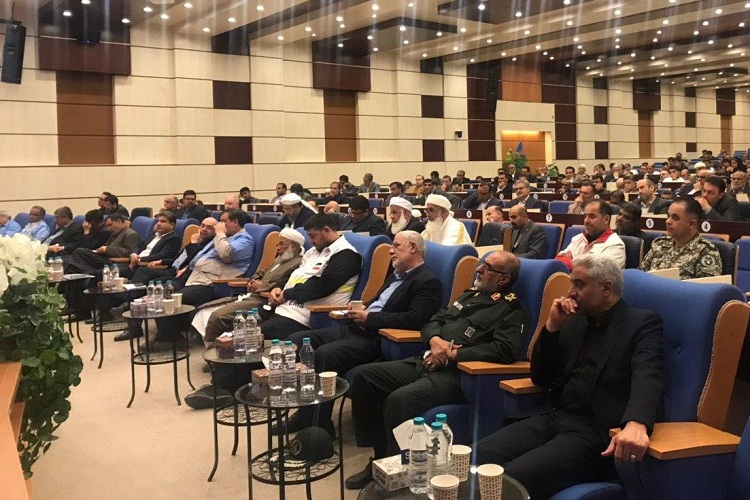 موج همدلی مردم و مسئولان برای کمک به سیل‌زدگان سیستان‌وبلوچستان