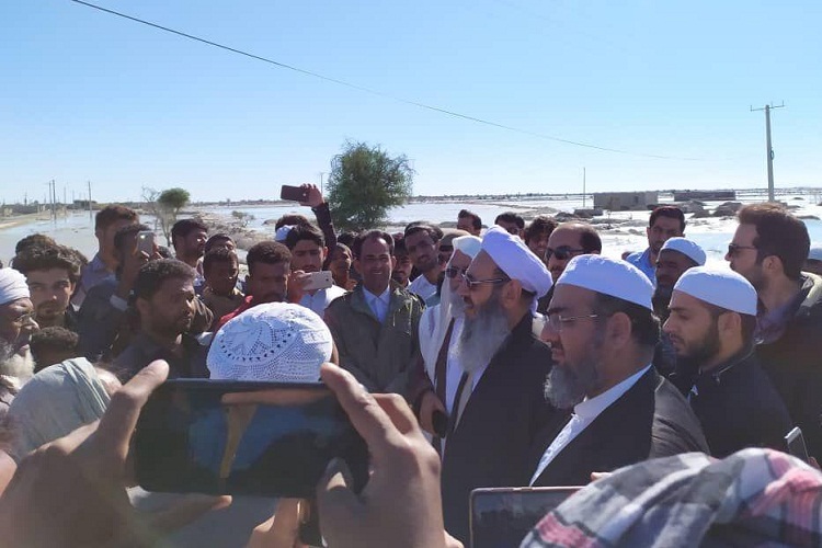 «تنها نیستید، ملت ایران در کنار شما هستند»