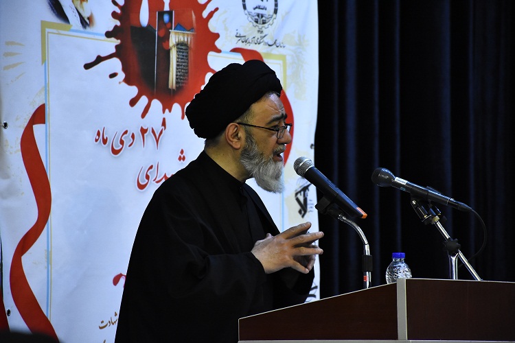 صداقت مسوولان در اعلام علت سقوط هواپیما را قدر بدانیم صداقت مسوولان در اعلام علت سقوط هواپیما را قدر بدانیم