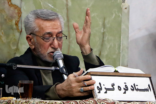 جلسه آموزش قرآن «یوسف قره‌گزلو» در حسینیه علی ابن ابیطالب(ع) قصرالدشت