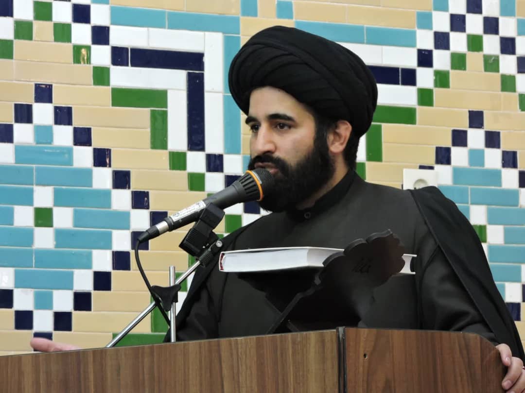 اولین کارگاه آموزشی با موضوع امام شناسی با حضور خادمیاران رضوی استان یزد برگزار شد.