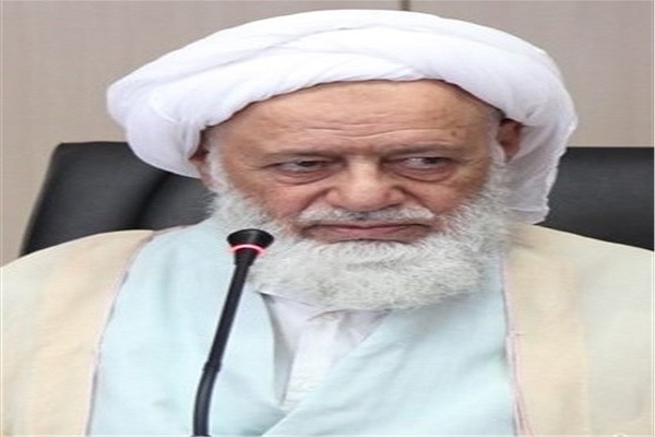 مشکل کشورهای اسلامی نداشتن رهبری فرزانه، مانند آیت&zwnj;الله خامنه&zwnj;ای است