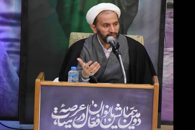 منفعت&zwnj;گرایی و مصررف&zwnj;گرایی، بنیان خانواده را سست می&zwnj;کند