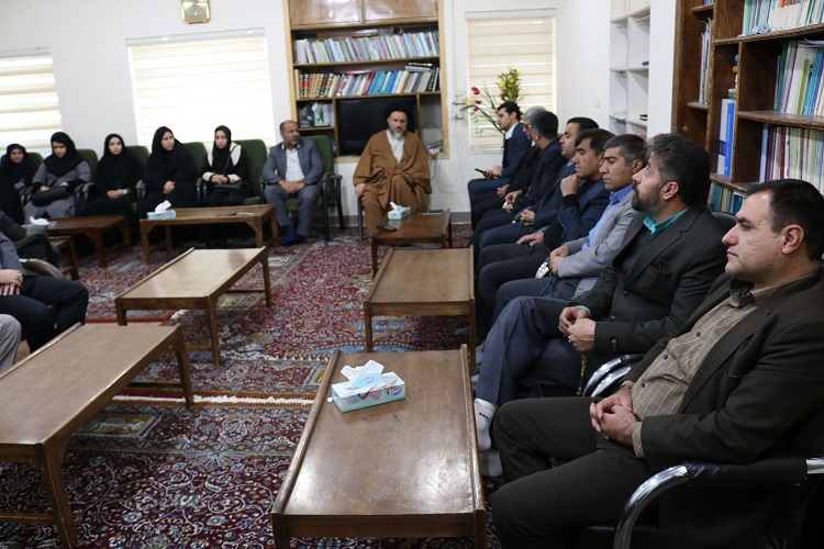 دیدار جهادگران جهاددانشگاهی کهگیلویه‌وبویراحمد با آیت‌الله ملک حسینی