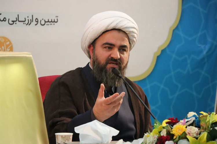 اکبرنژاد