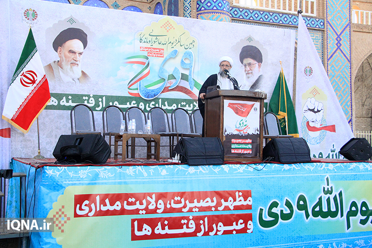 دستورات الهی؛ پایه نهضت انقلاب اسلامی ایران