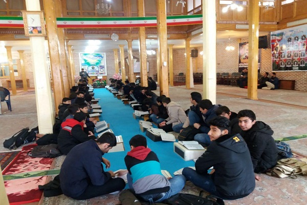 محفل &laquo;انس با قرآن کریم&raquo; در نمین برگزار شد
