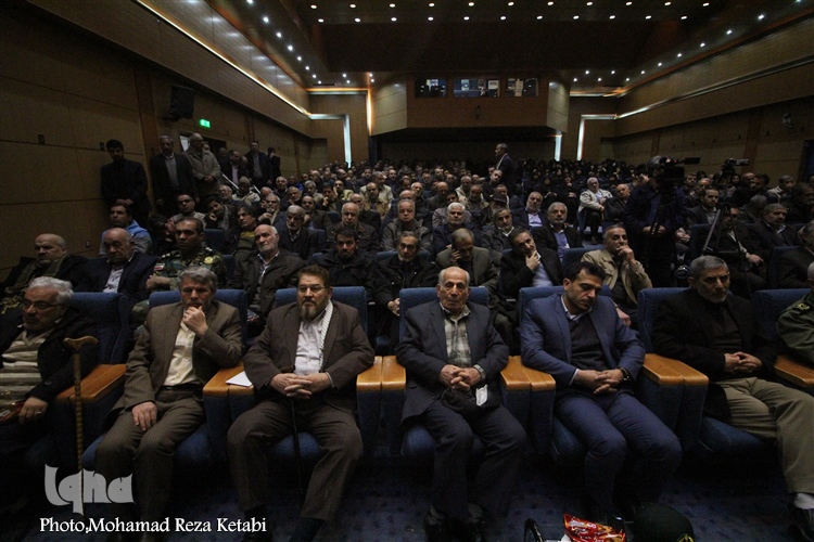 گزارش تصویری رونمائی از کتاب &laquo;هفتاد ودومین غواص&raquo; در همدان