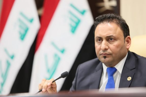 تأکید معاون رئیس پارلمان عراق بر اخراج فوری آمریکا تأکید معاون رئیس پارلمان عراق بر اخراج فوری آمریکا