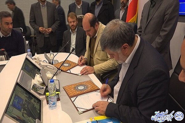 امضای تفاهم&zwnj;نامه همکاری بین بنیاد علوی و استانداری خراسان&zwnj;جنوبی در راستای محرومیت&zwnj;زدایی