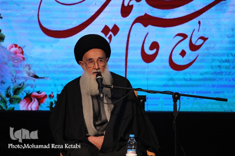 برگزاری گردهمایی هنرمندان، اصحاب رسانه و فعالان فضای مجازی همدان برگزاری گردهمایی هنرمندان، اصحاب رسانه و فعالان فضای مجازی همدان