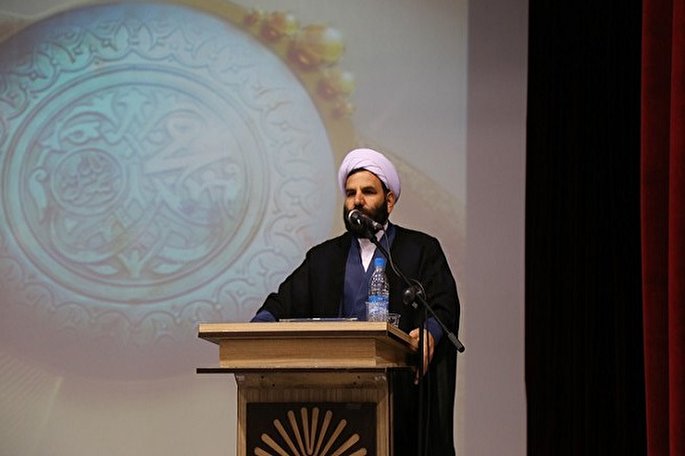 مردم شیفته شنیدن حقیقت هستند