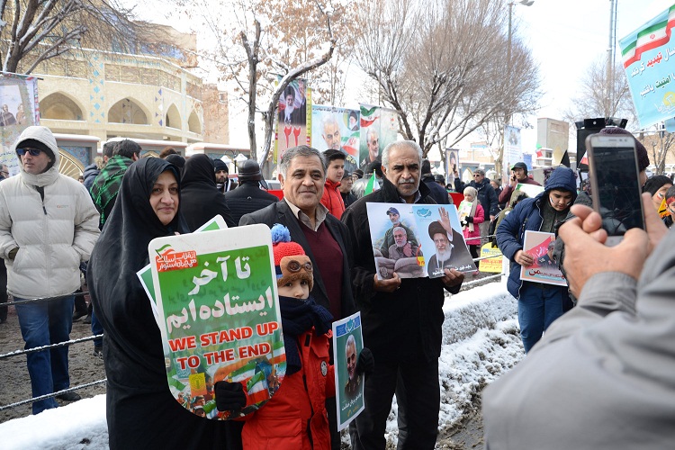 فریاد &laquo;آذربایجان اویاخدی؛ انقلابا دایاخدی&raquo; در آذربایجان&zwnj;شرقی طنین انداز شد