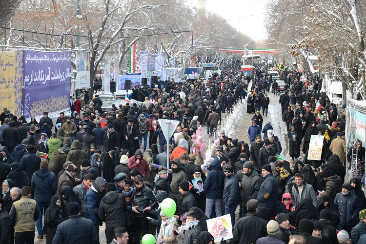 فریاد &laquo;آذربایجان اویاخدی؛ انقلابا دایاخدی&raquo; در آذربایجان&zwnj;شرقی طنین انداز شد
