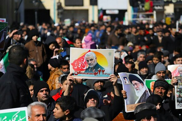 روایت تصویری راهپیمایی ۲۲ بهمن‌ماه در شهرکرد