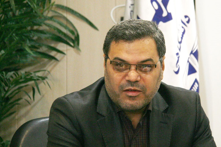 توسعه علمی کشور در جهت خدمت به استقلال ملی و رفاه عمومی باشد