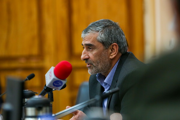 قرآن و عترت راهکاری برای همه امور زندگی ما دارند