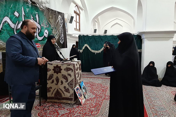 برگزاری همایش بزرگ «مادرانه» در یزد +عکس