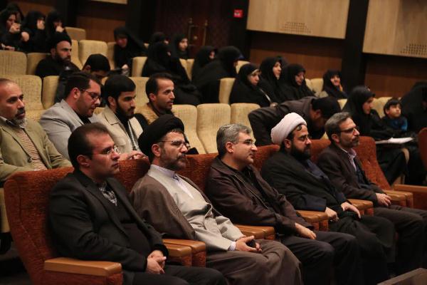 روایت تصویری از سوگواره شعر فاطمی &laquo;حریر سوخته&raquo; در شهرکرد