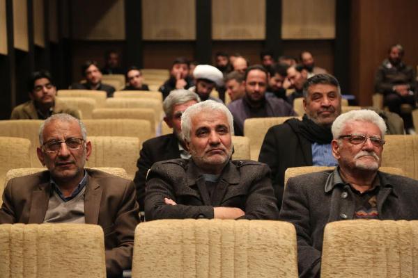 روایت تصویری از سوگواره شعر فاطمی &laquo;حریر سوخته&raquo; در شهرکرد