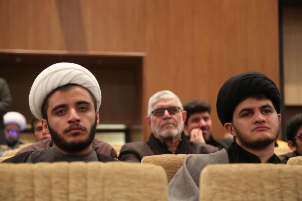 روایت تصویری از سوگواره شعر فاطمی &laquo;حریر سوخته&raquo; در شهرکرد