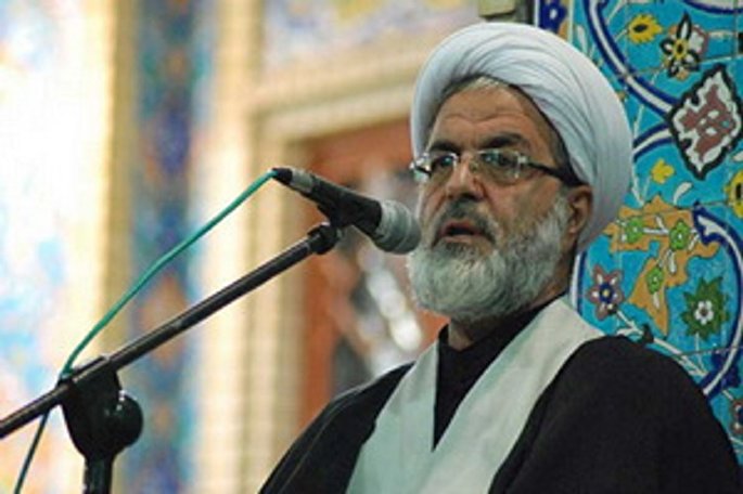 کمال انسان در معرفت عبادت است