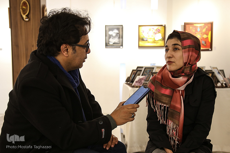 نمایشگاه فرشتهها در تنهایی سپری شد / هنرمندان توانیاب را برای نمایش دادن میخواهیم نمایشگاه فرشتهها در تنهایی سپری شد / هنرمندان توانیاب را برای نمایش دادن میخواهیم