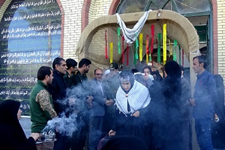 اعزام ۲۸۰ دانشآموز بهمئی به مناطق عملیاتی جنوب اعزام ۲۸۰ دانشآموز بهمئی به مناطق عملیاتی جنوب