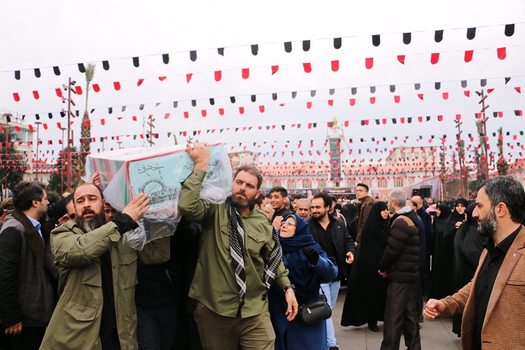 تشییع پیکر شهید گمنام در رشت