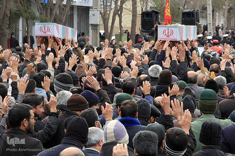 4 شهید گمنام در یزد تشییع و خاکسپاری شدند