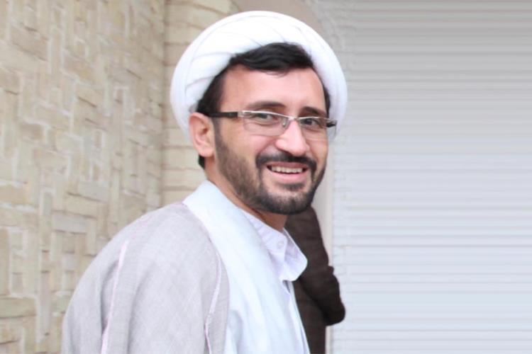 ارسالی// جلد اول و دوم تفسیر «همگام با وحی» ترجمه می‌شود / ارائه نرم‌افزاری و اینترنتی تفسیر در سال 99