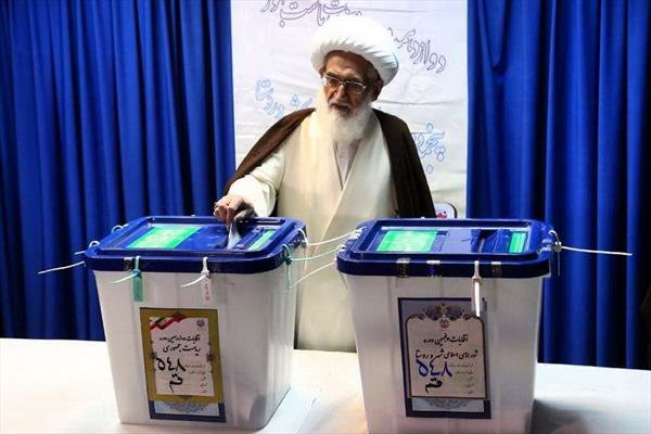 حضور پرشور مردم و مراجع در انتخابات مجلس شورای اسلامی و میان&zwnj;دوره&zwnj;ای خبرگان رهبری&nbsp;