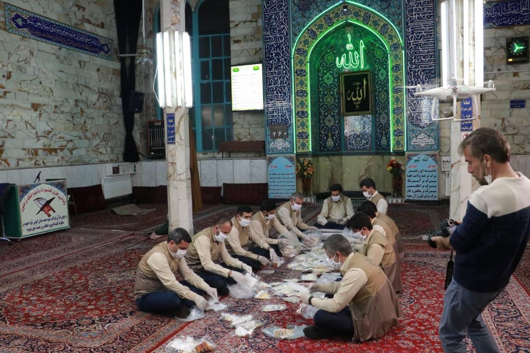 اجرای گروه هم‌خوانی محمدرسول الله(ص) برای کرونا + فیلم و عکس