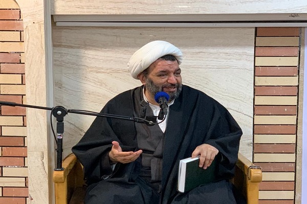 چرا سراغ این معجزه نمی‌رویم؟/نگاهی به جای خالی جلسات تفسیر قرآن در اهواز