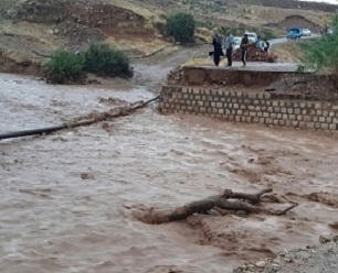 روستاهای حاشیه کشکان تخلیه شد/ عدم استقبال دورودی&zwnj;ها از ترک منازل