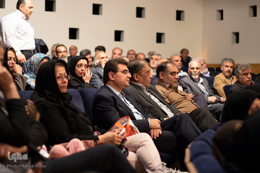 آیین رونمایی از کتاب &laquo;روشنای شهر&raquo; یادنامه استاد دکتر محمدباقر کتابی