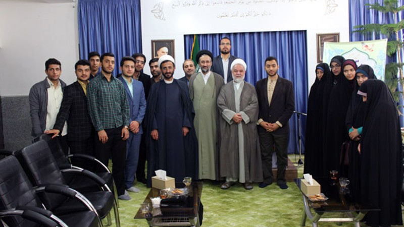 بیانیه گام دوم دستورالعمل سبک زندگی در چله دوم انقلاب است بیانیه گام دوم دستورالعمل سبک زندگی در چله دوم انقلاب است