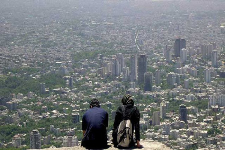 عدم دستیابی به هویت، شکل&zwnj;گیری یک زندگی طولانی مدت را دشوار می&zwnj;کند