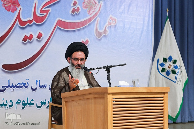 محور مقاومت مهمترین عنصر تقویت امت واحده اسلام است