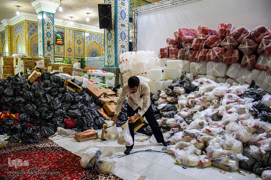 توزیع ۱۴ هزار پک غذایی میان سیل&zwnj;زدگان خوزستان برای ماه رمضان