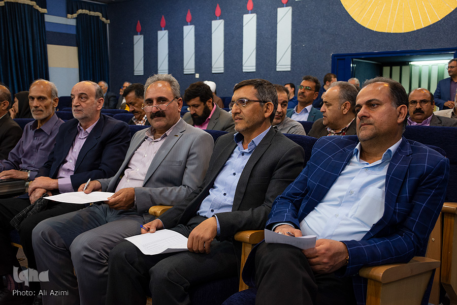 مراسم گرامیداشت هفته آموزش و مقام استاد