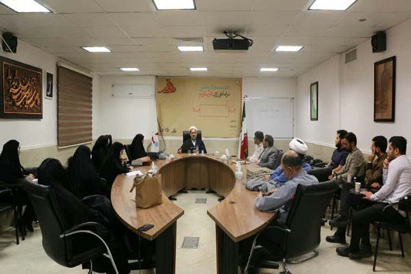 کارگاه &laquo; دراماتورژی متون مقدس در سینما&raquo; در قم برگزار شد