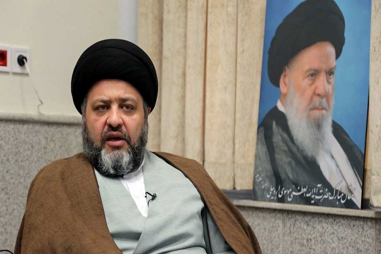توسل، منافاتی با ابراز فقر ذاتی انسان به خدا ندارد