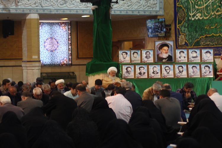 مراسم جمعخوانی قرآن در حسینیه اعظم زنجان به روایت تصویر مراسم جمعخوانی قرآن در حسینیه اعظم زنجان به روایت تصویر
