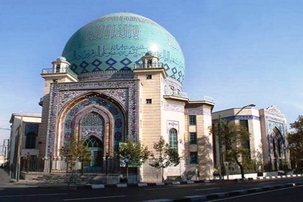 برپایی نمایشگاه موضوعی قرآن به میزبانی کتابخانه حسینیه ارشاد