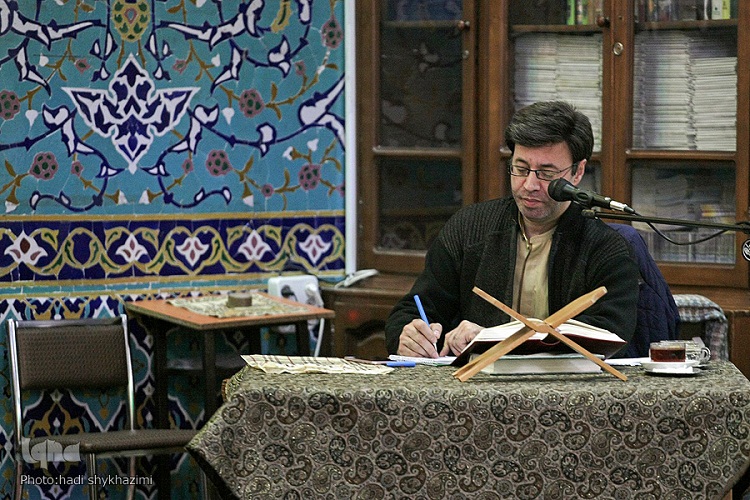 ضرورت برپایی نمایشگاه قرآن تبریز از زبان فعالان قرآنی
