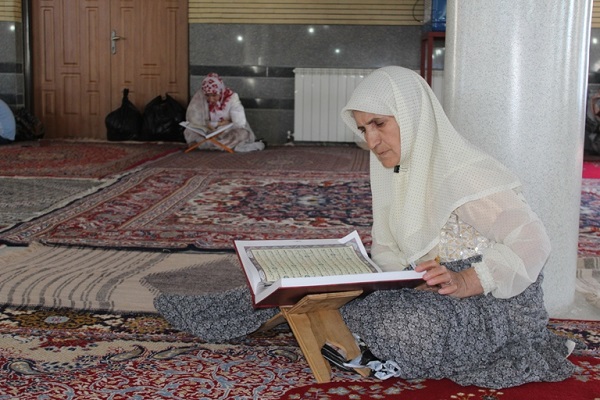برگزاری جزء خوانی قرآن در مسجد قبای سنندج