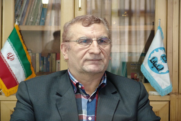 فردوسی؛ حکیم خردگرا/ شاهنامه الگویی برای دفاع از وطن است